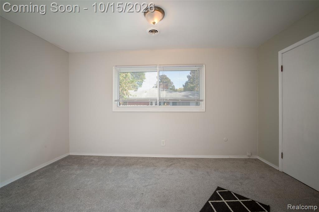 19655 Saxton Avenue Property Photo 19