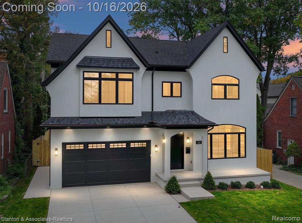 526 W Webster Road Property Photo 1