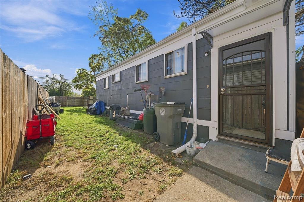 3933 11th Street Property Photo 25