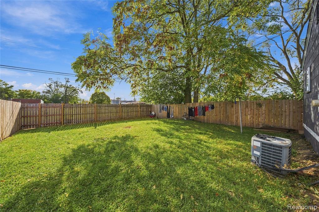 3933 11th Street Property Photo 27