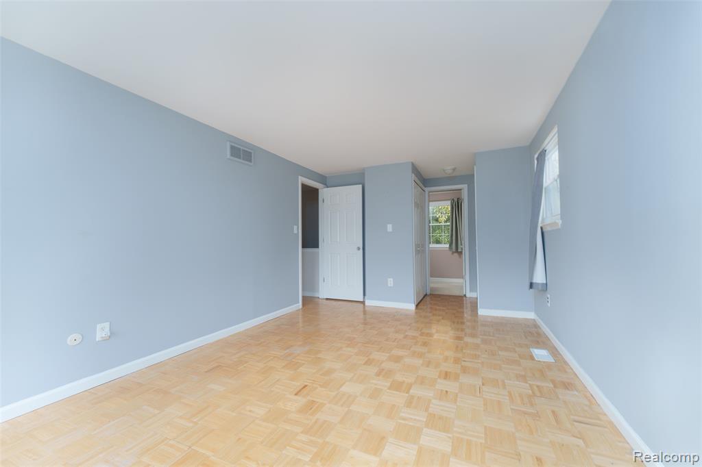 24801 Olde Orchard Street Property Photo 16