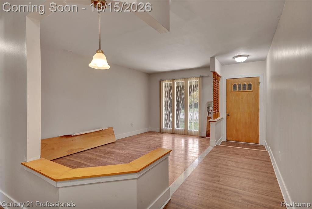 16129 Cambell Drive Property Photo 7