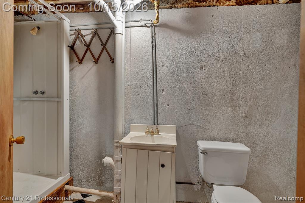 16129 Cambell Drive Property Photo 24