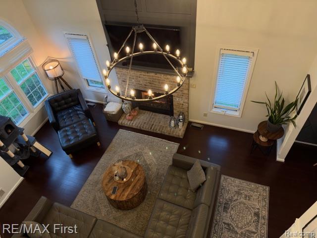 1645 Sarah Lane Property Photo 8