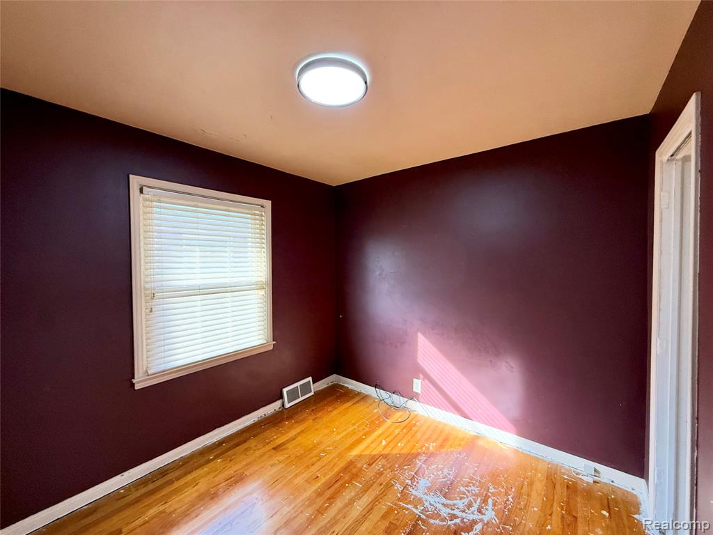 23630 Morton Street Property Photo 16