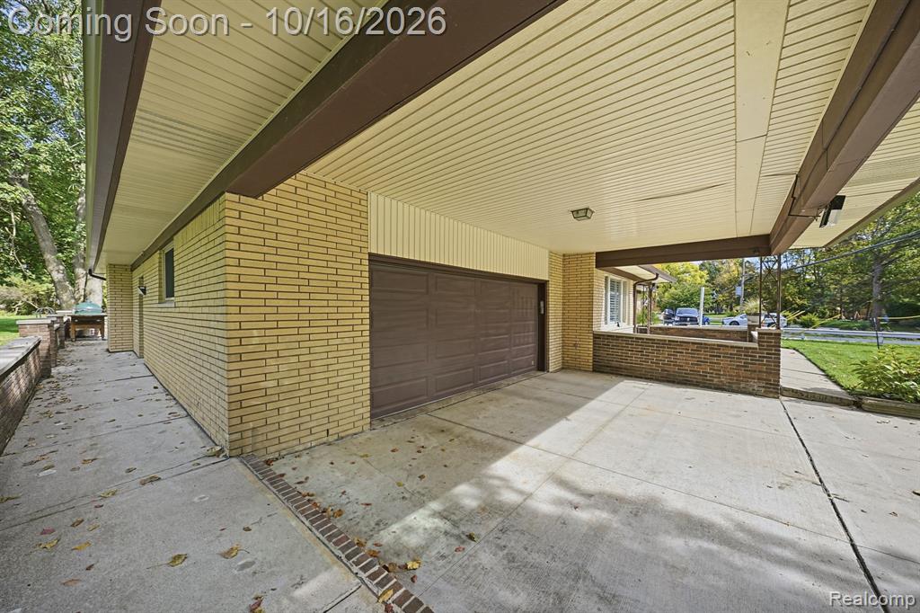 16237 Millar Road Property Photo 55