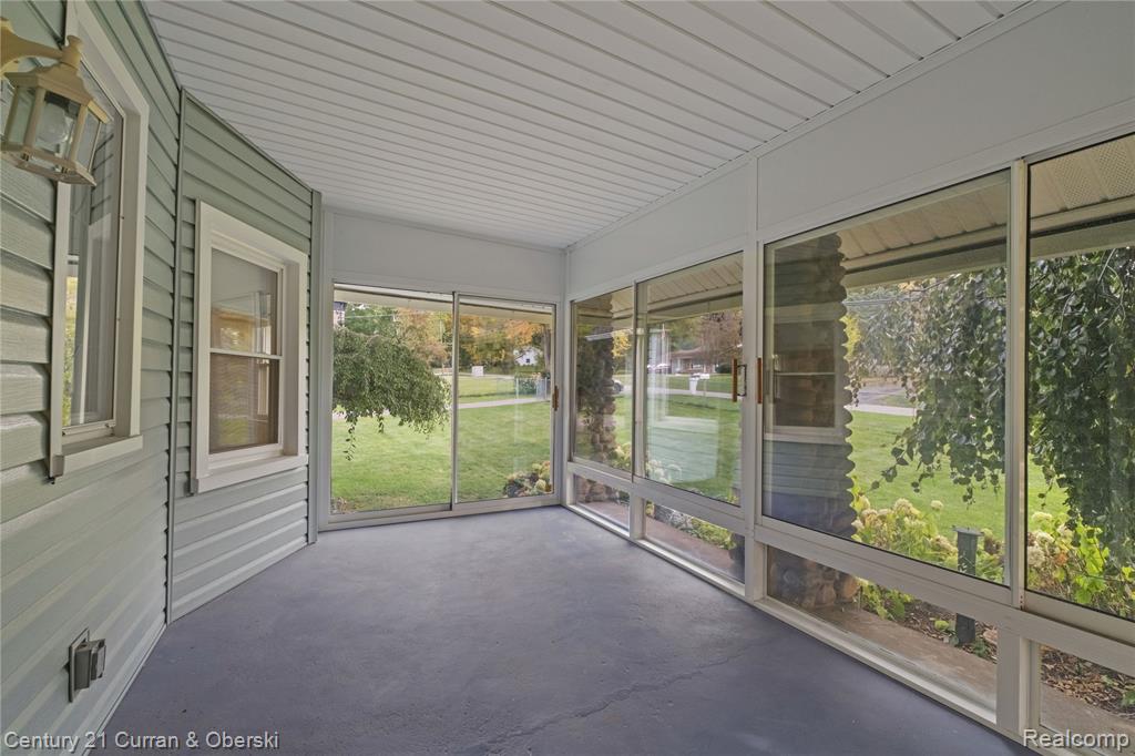 238 Alberta Street Property Photo 3