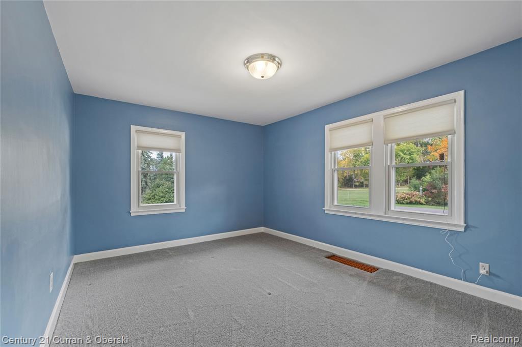 238 Alberta Street Property Photo 15