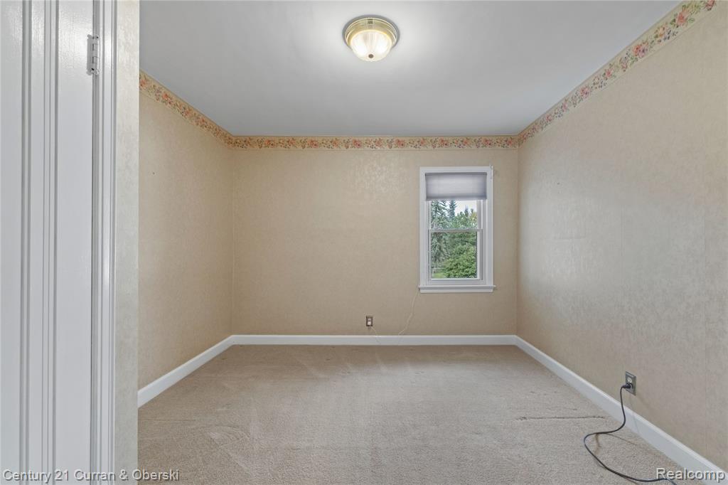 238 Alberta Street Property Photo 17