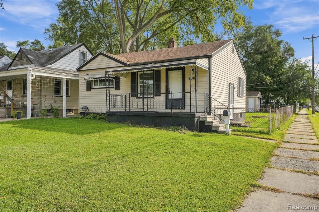 4061 Winifred Street Property Photo 1