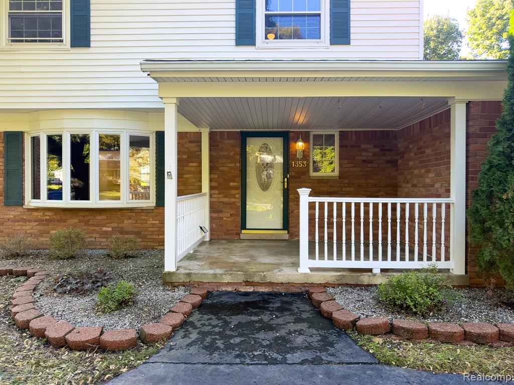 1353 Alhi Street Property Photo 2