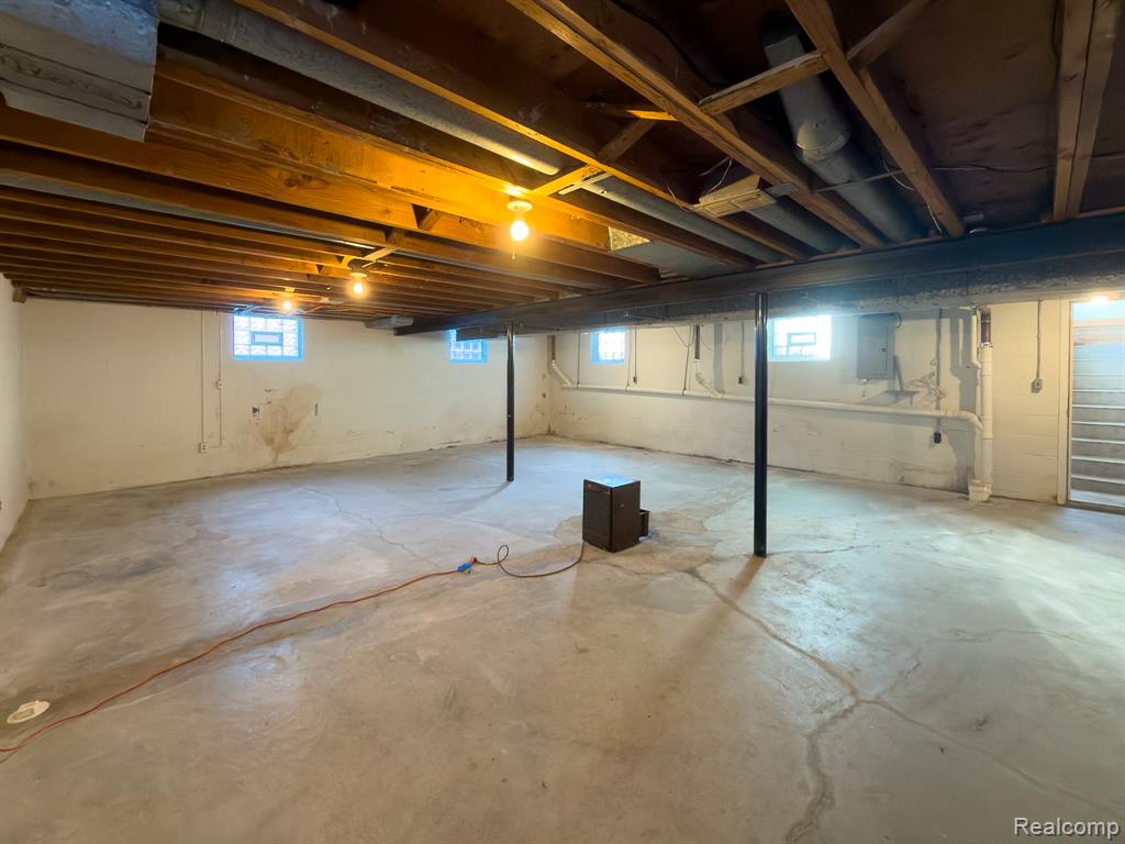 1353 Alhi Street Property Photo 38