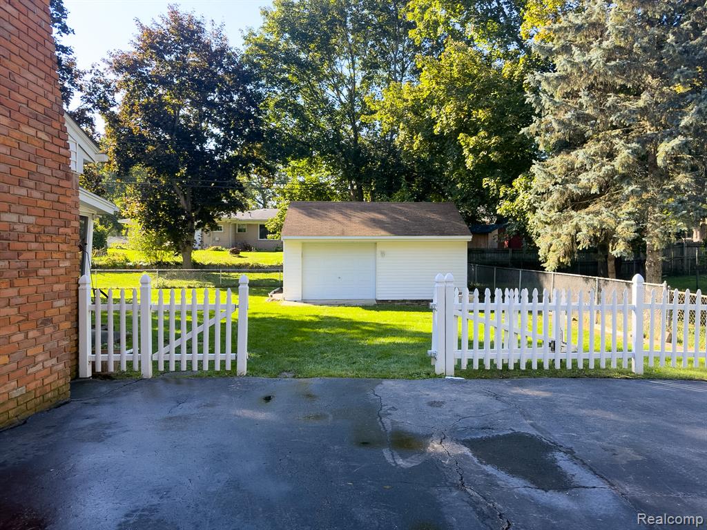 1353 Alhi Street Property Photo 42