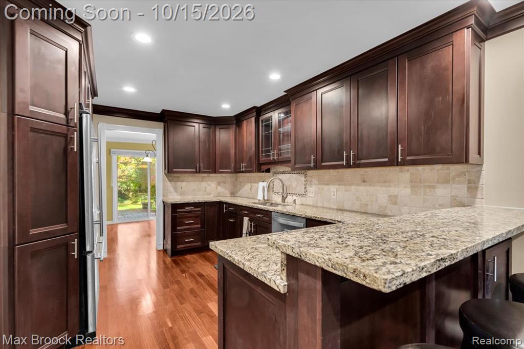 1168 Glenpointe Court Property Photo 15
