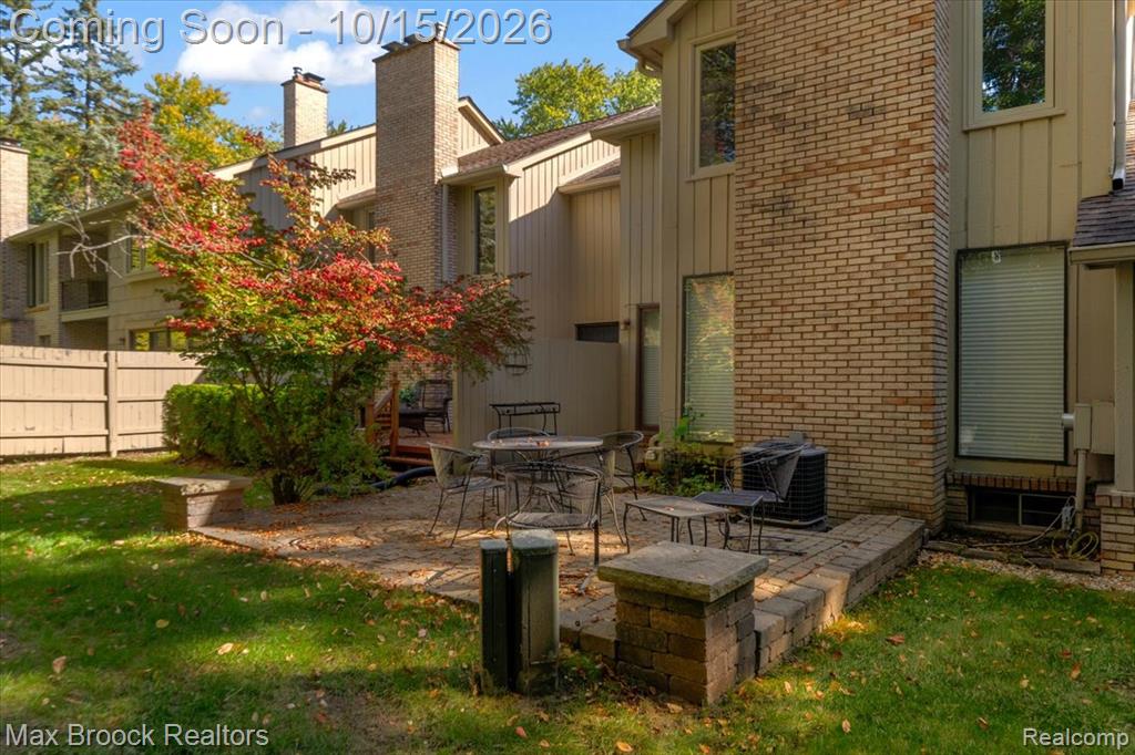 1168 Glenpointe Court Property Photo 37