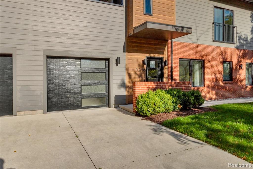 5216 Avery Street Property Photo 1