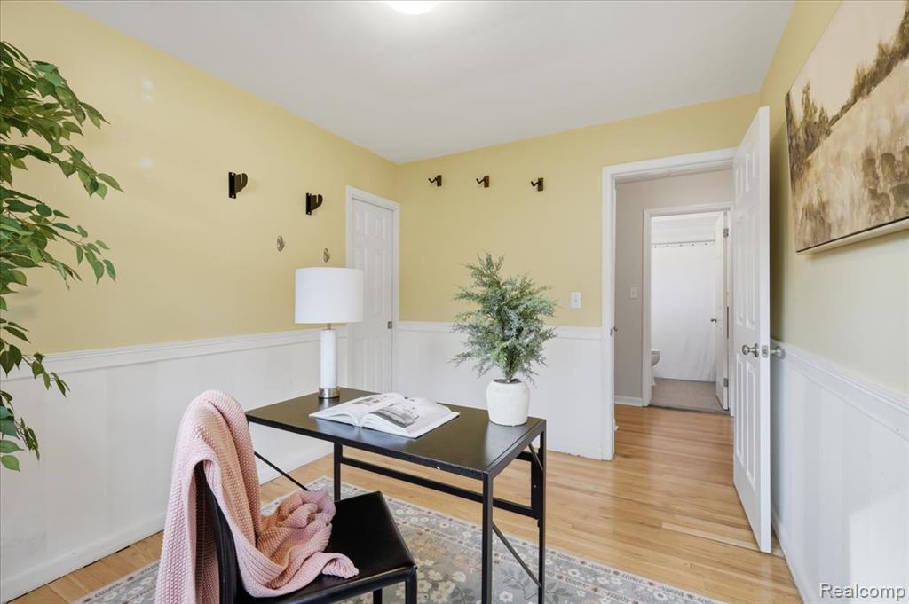 2932 Maplewood Avenue Property Photo 17