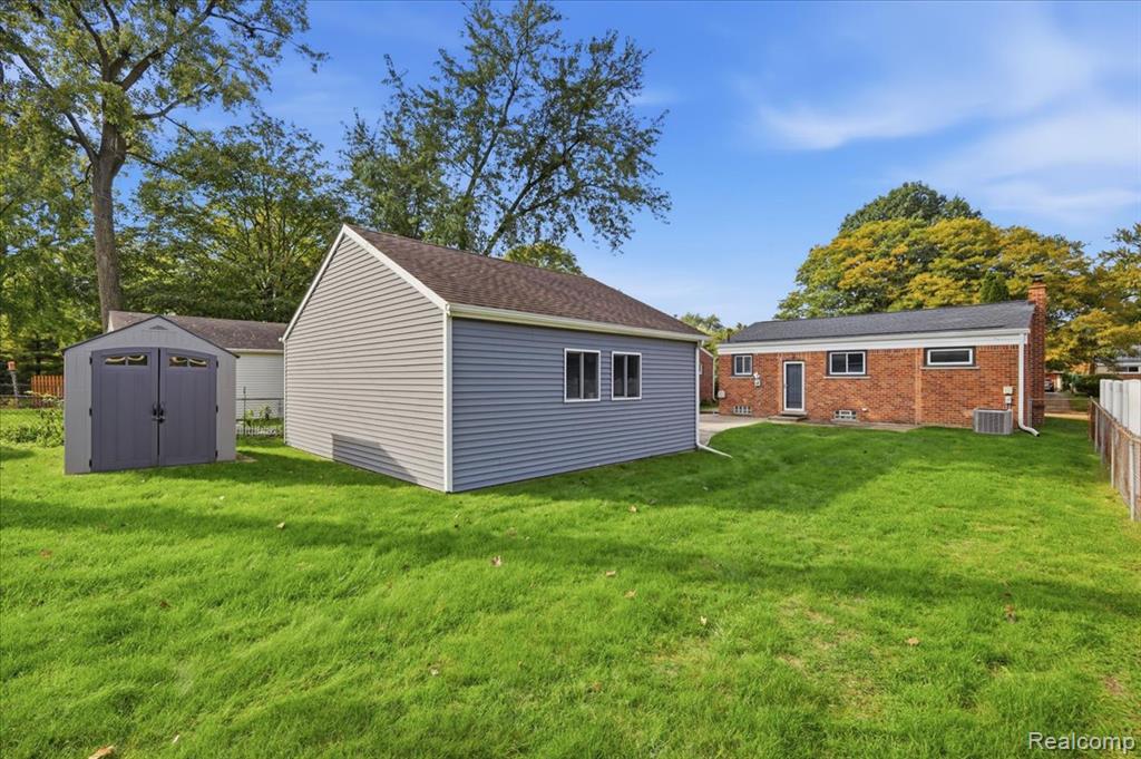 2932 Maplewood Avenue Property Photo 22