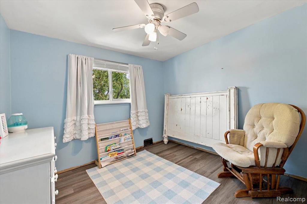 607 Ashburnham Street Property Photo 12