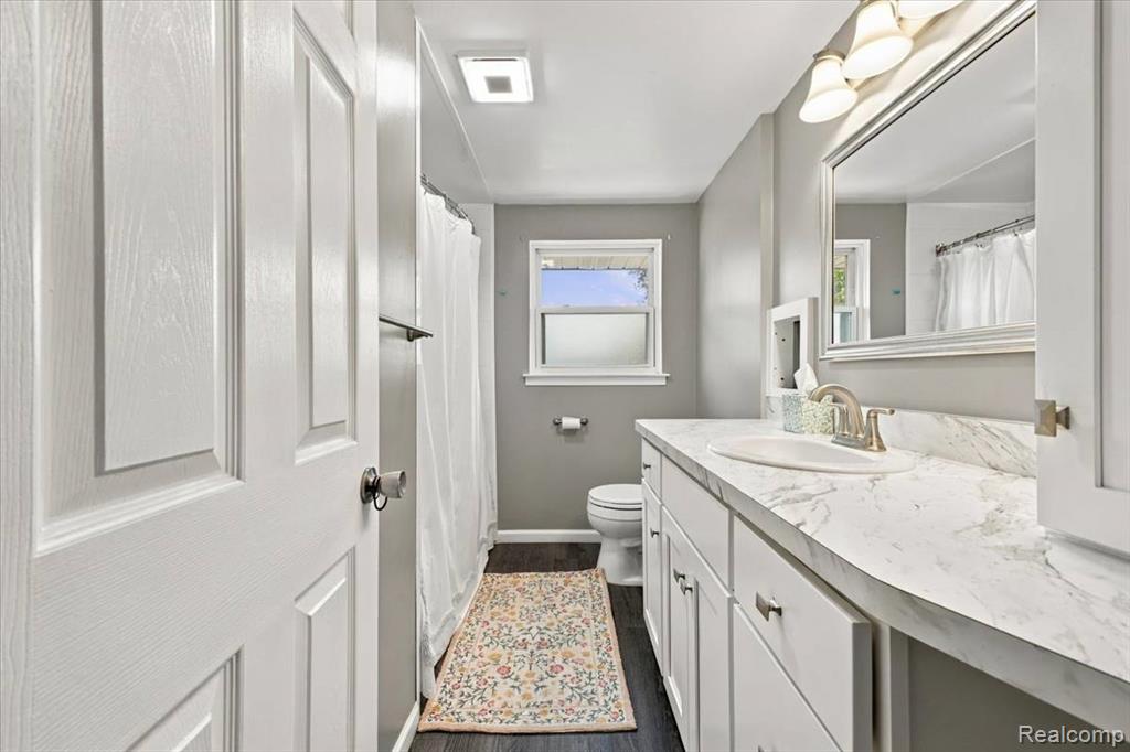 607 Ashburnham Street Property Photo 13