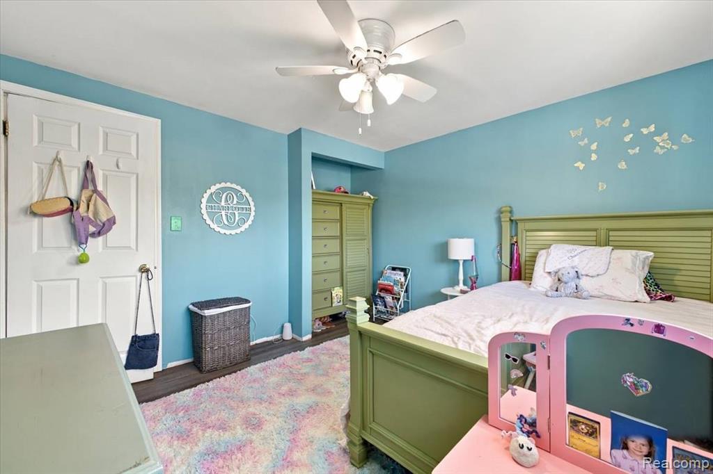 607 Ashburnham Street Property Photo 15