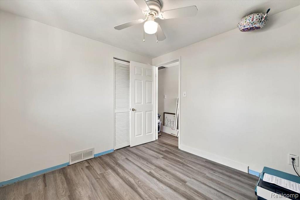 607 Ashburnham Street Property Photo 16