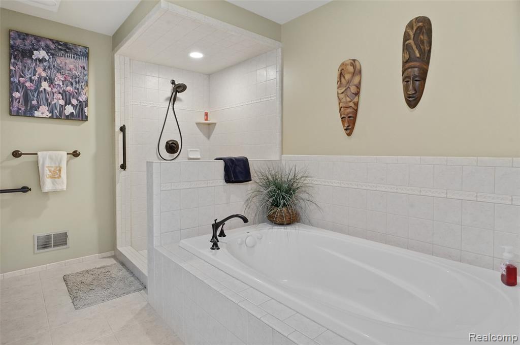 10244 Cornerstone Drive Property Photo 24