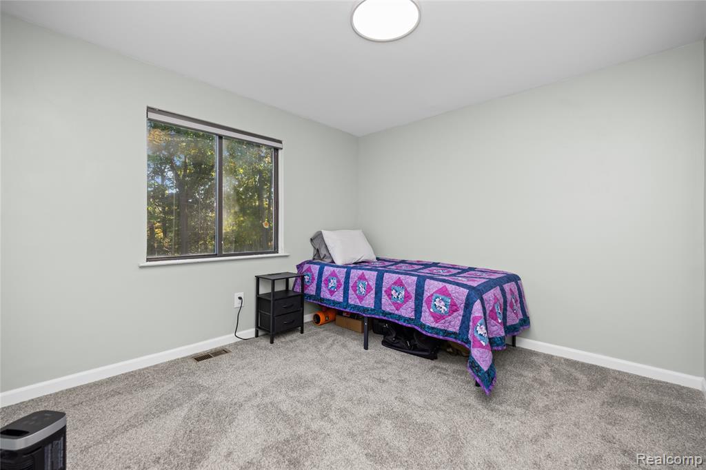 321 Tanglewood Circle Property Photo 16