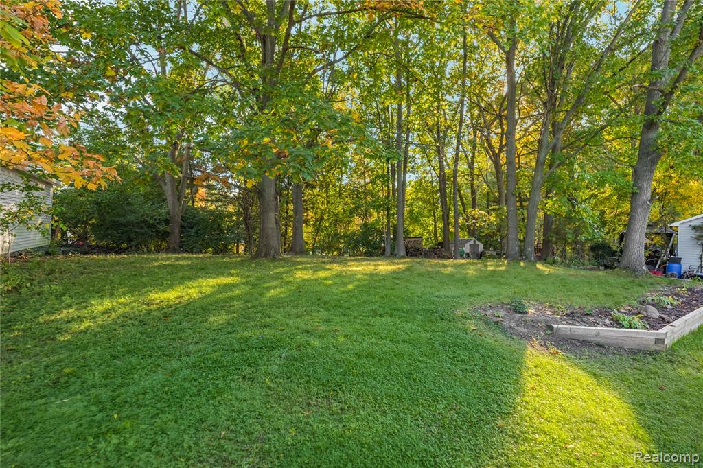 321 Tanglewood Circle Property Photo 22