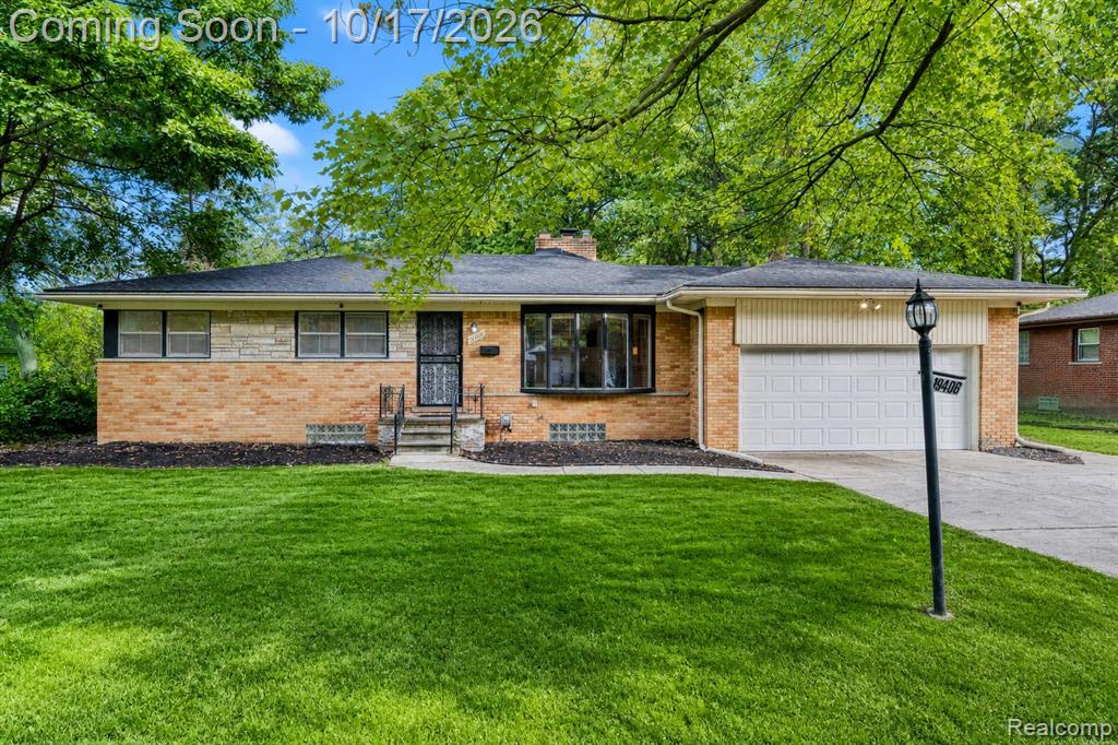 19406 Greenwald Drive Property Photo 5