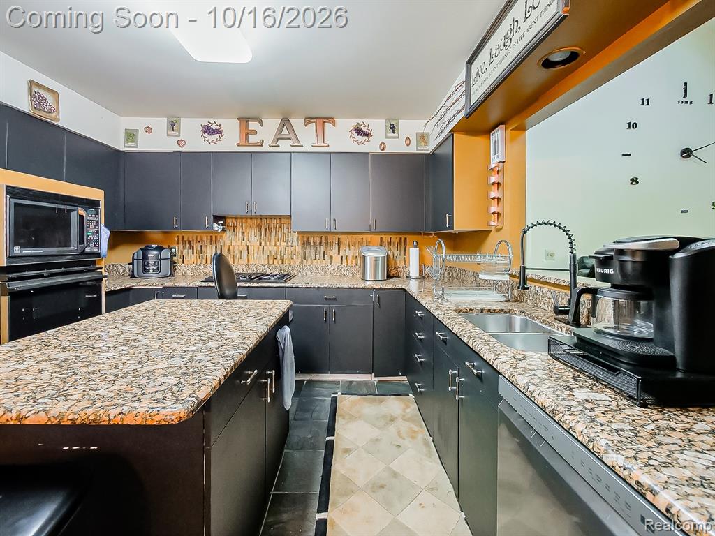 23605 Beech Road Property Photo 6
