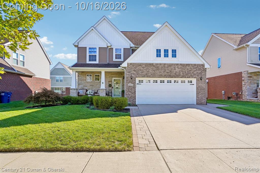 37115 Russell Drive Property Photo 1