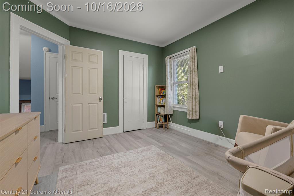 1920 Central Street Property Photo 8