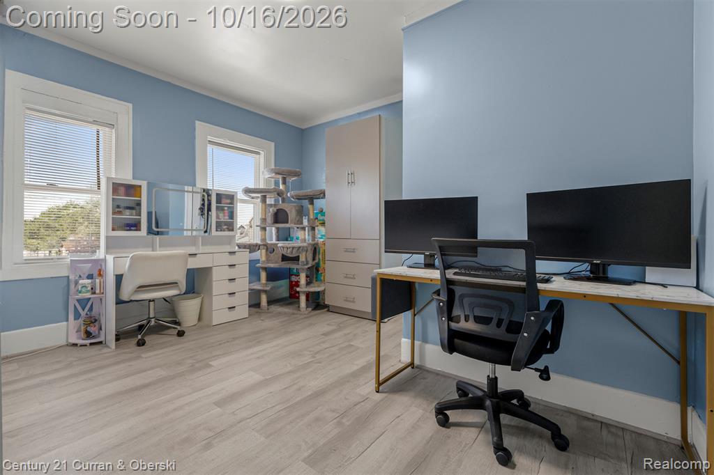 1920 Central Street Property Photo 12