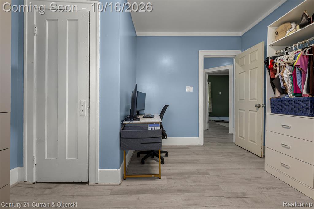 1920 Central Street Property Photo 13