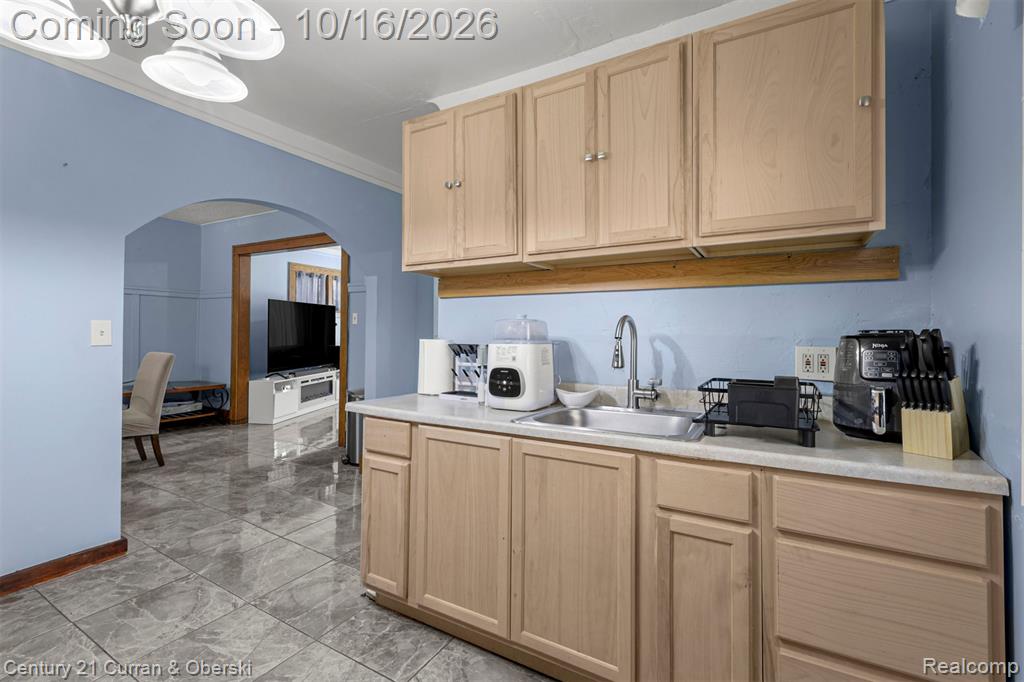 1920 Central Street Property Photo 25