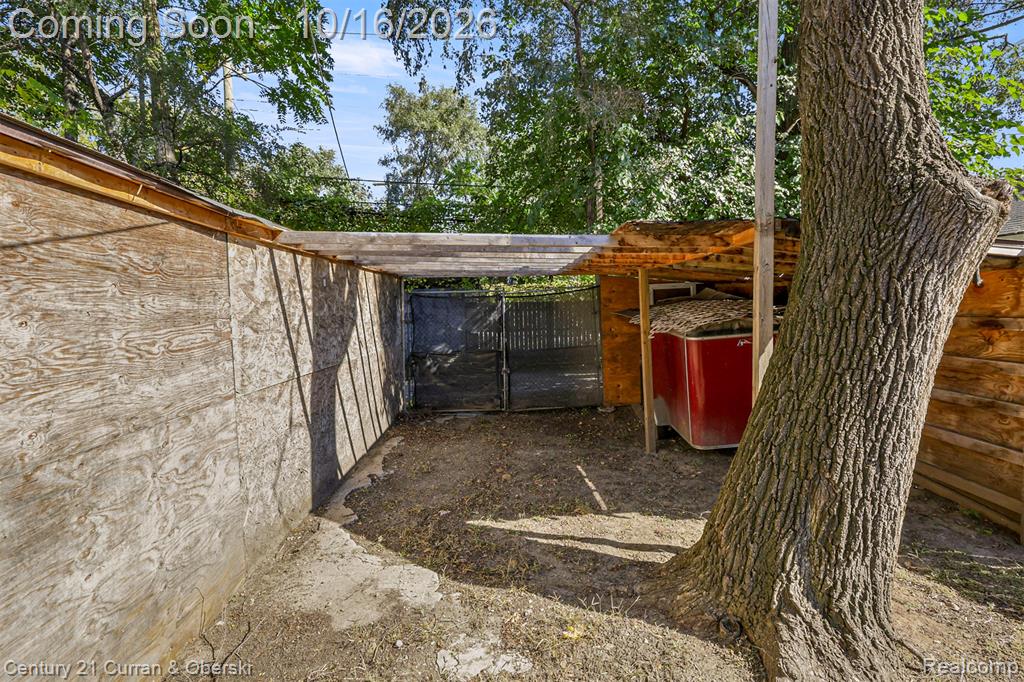 1920 Central Street Property Photo 31