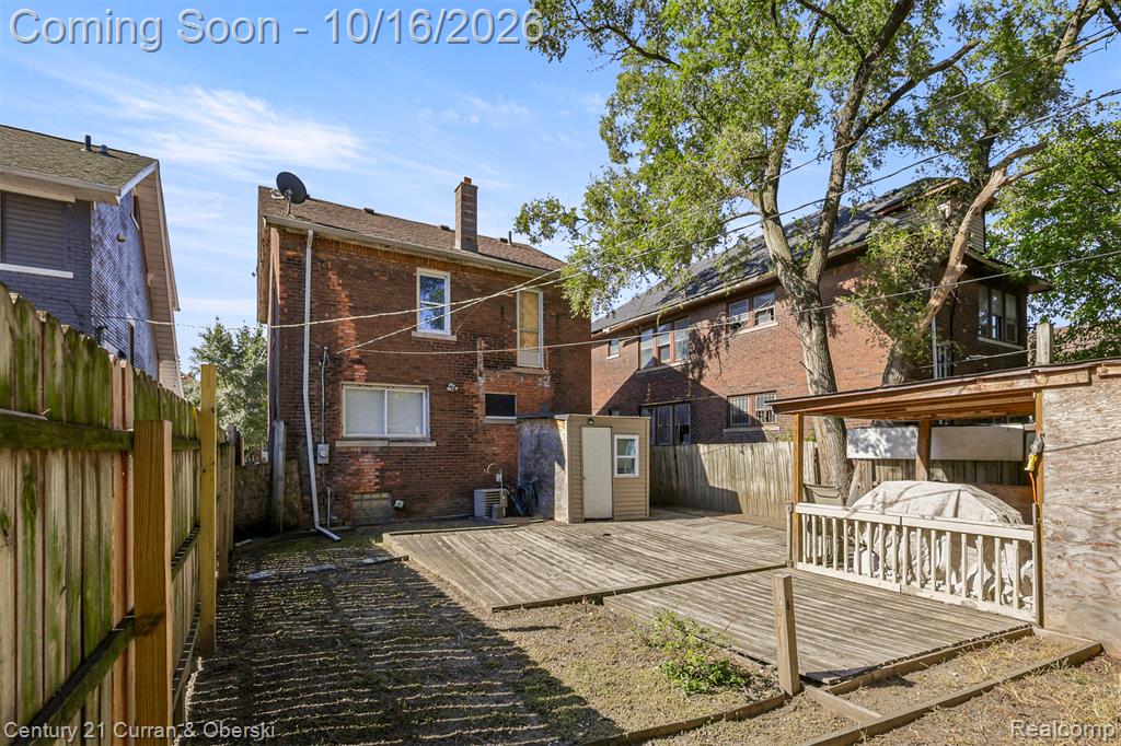 1920 Central Street Property Photo 33