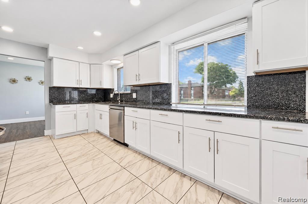 3528 Byrd Drive Property Photo 15