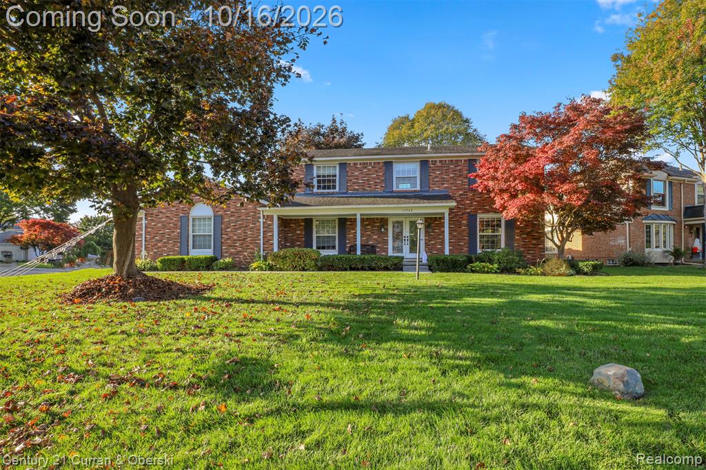15562 N Royal Doulton Boulevard Property Photo 1