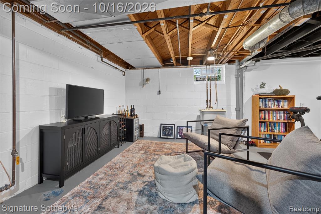 613 S Connecticut Avenue Property Photo 20