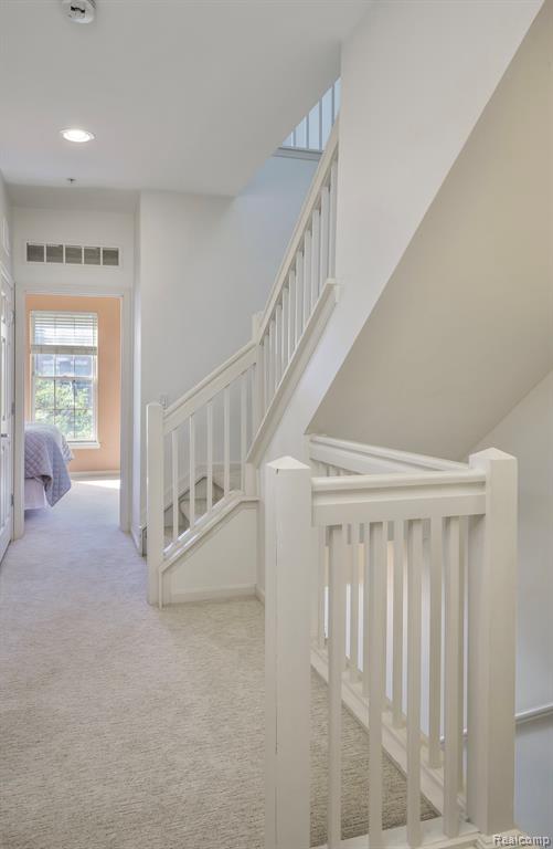 529 Graten Street Property Photo 14