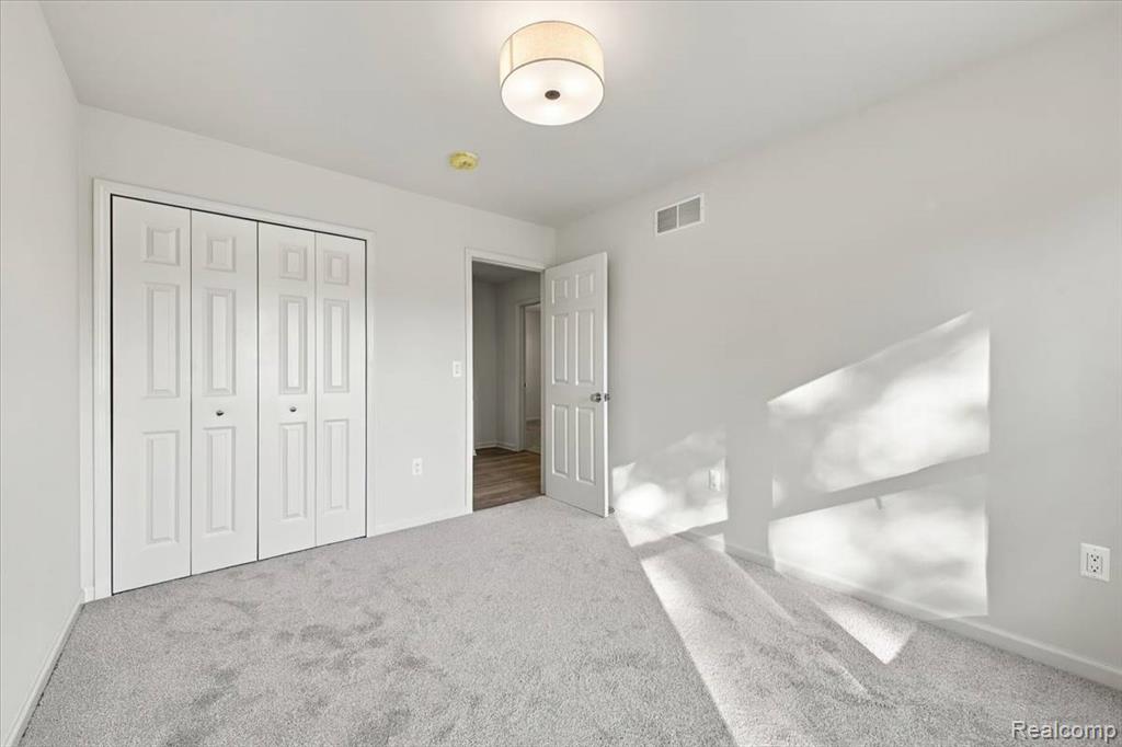 2204 Mahan Street Property Photo 26