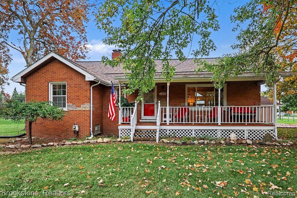 2416 Cromie Drive Property Photo 1