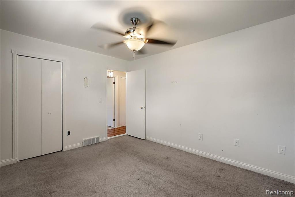 48969 Callens Road Property Photo 15