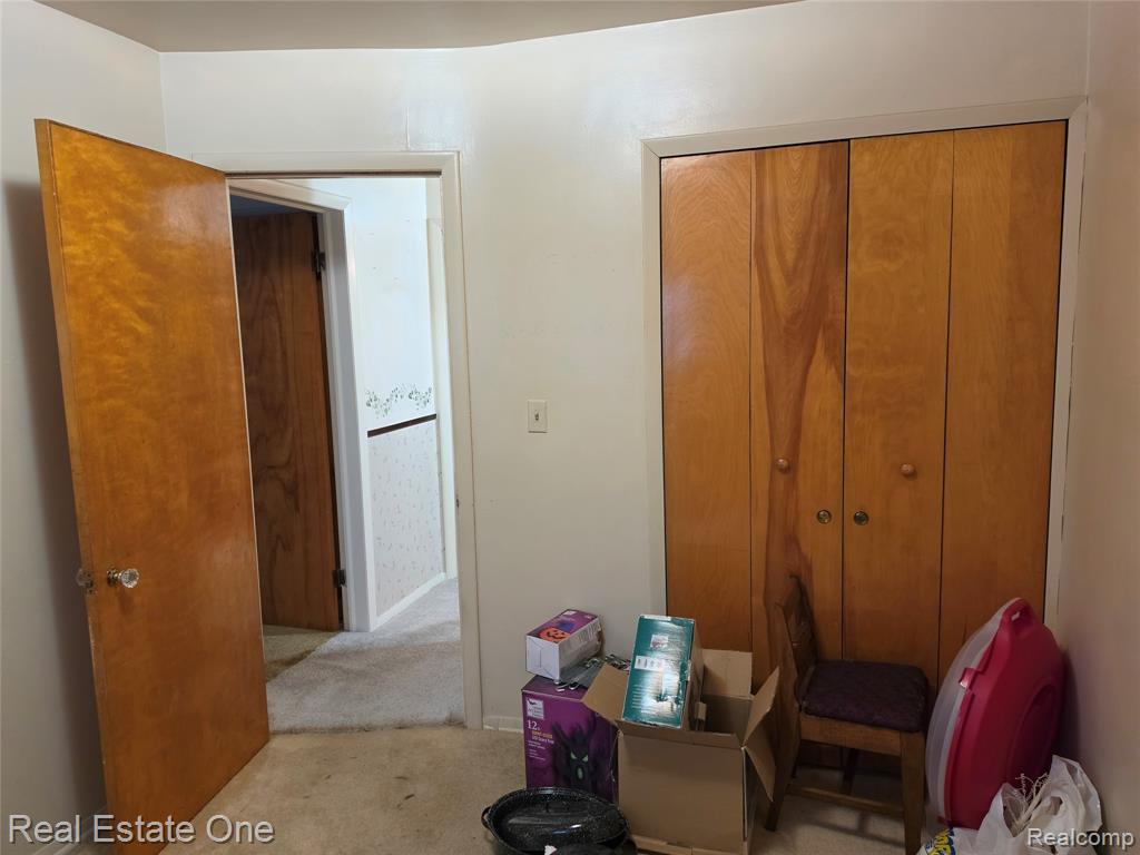 24555 Johnston Avenue Property Photo 19