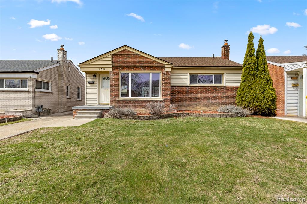 11321 Lenore Avenue Property Photo 1