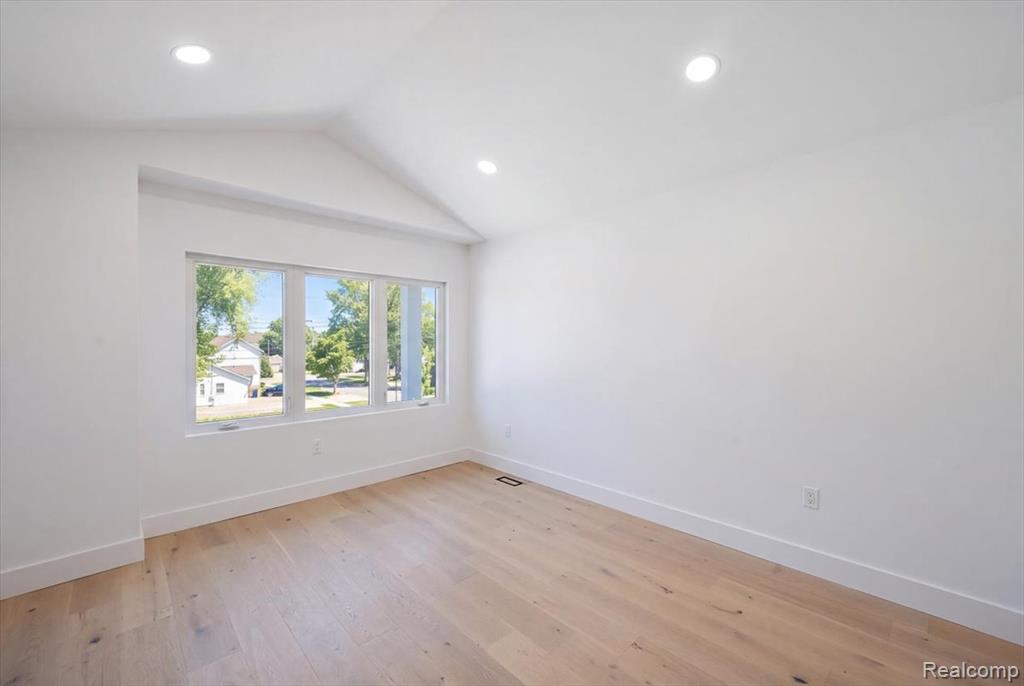 205 Pine Street Property Photo 49