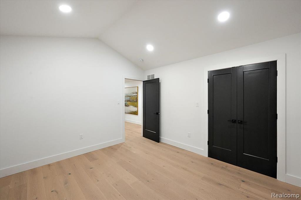 205 Pine Street Property Photo 50