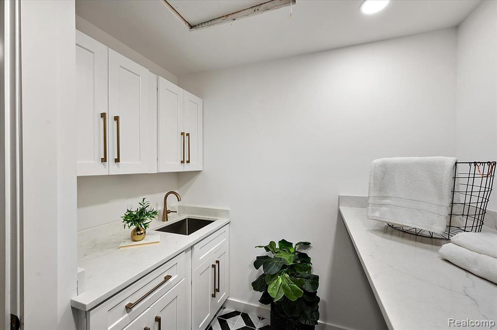 205 Pine Street Property Photo 53